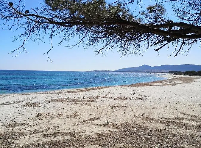 Casa Turquoise Blue بيت للعطل *